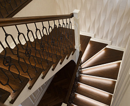 Лестница из массива